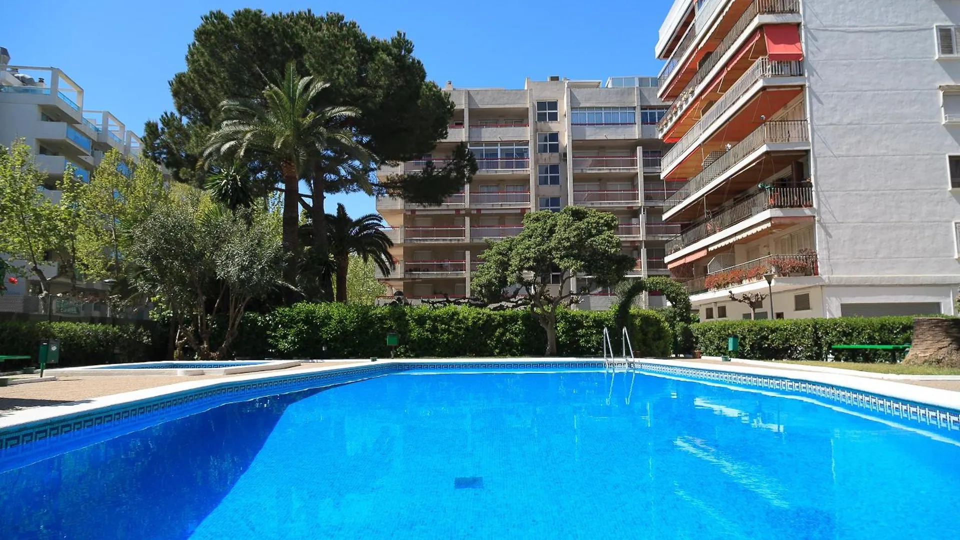 Uhc Gisamar Apartments Salou 0*,