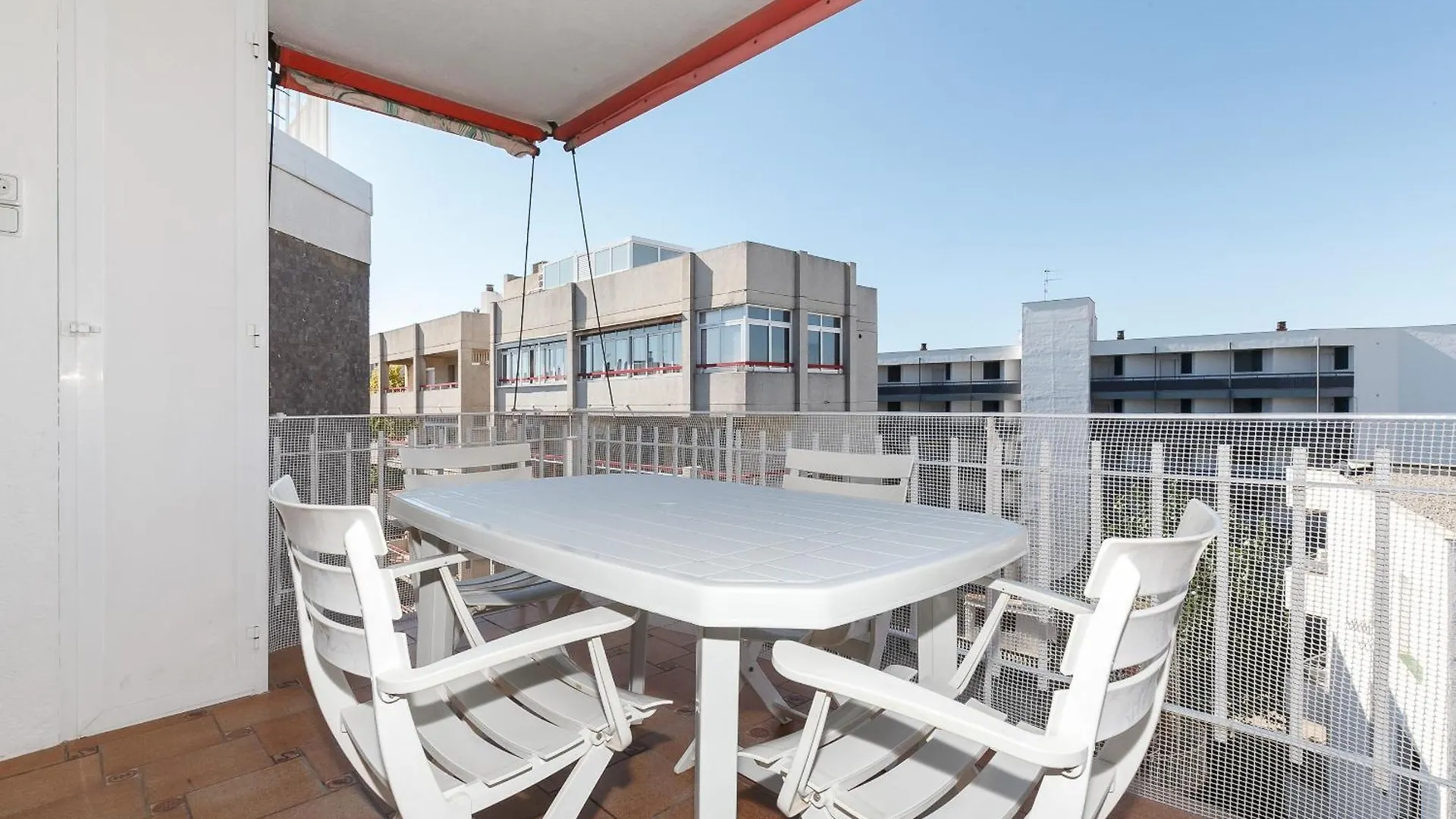 Uhc Gisamar Apartments Salou