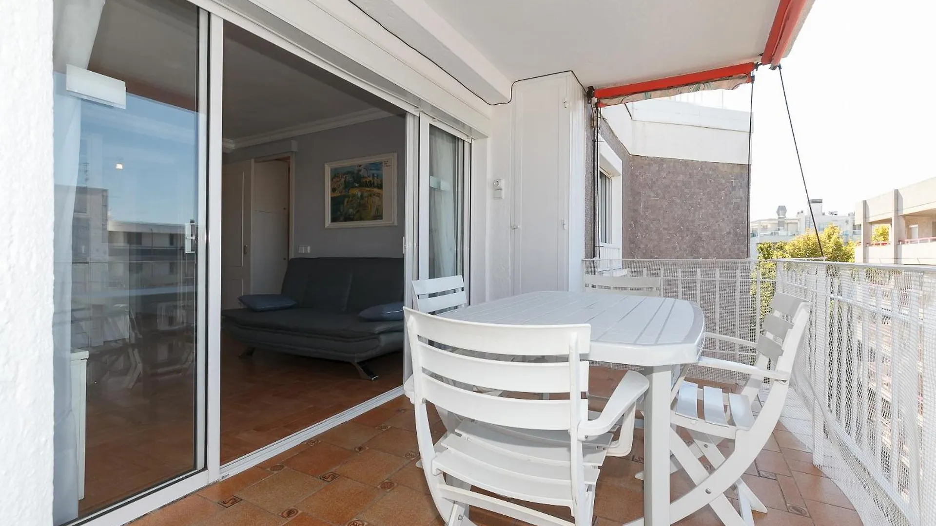 Uhc Gisamar Apartments Salou