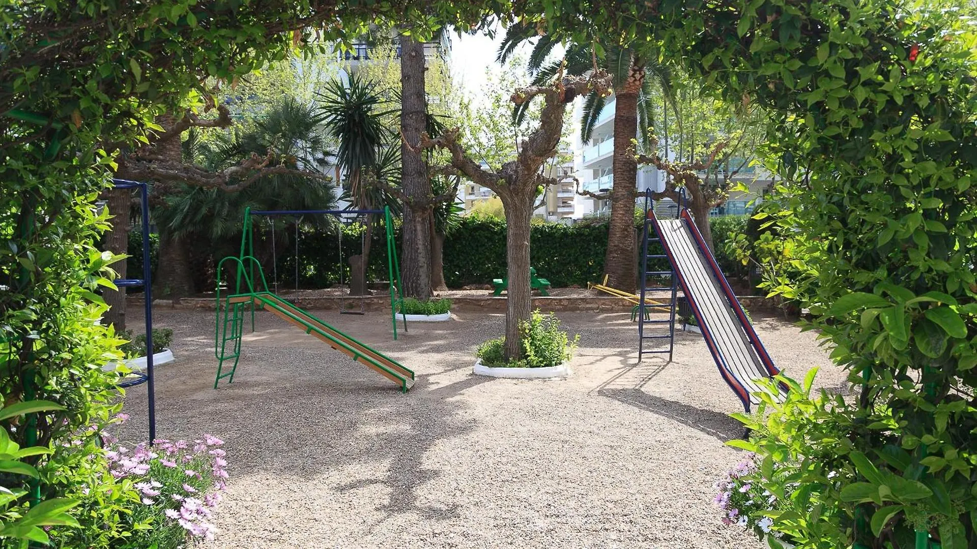Uhc Gisamar Apartments Salou